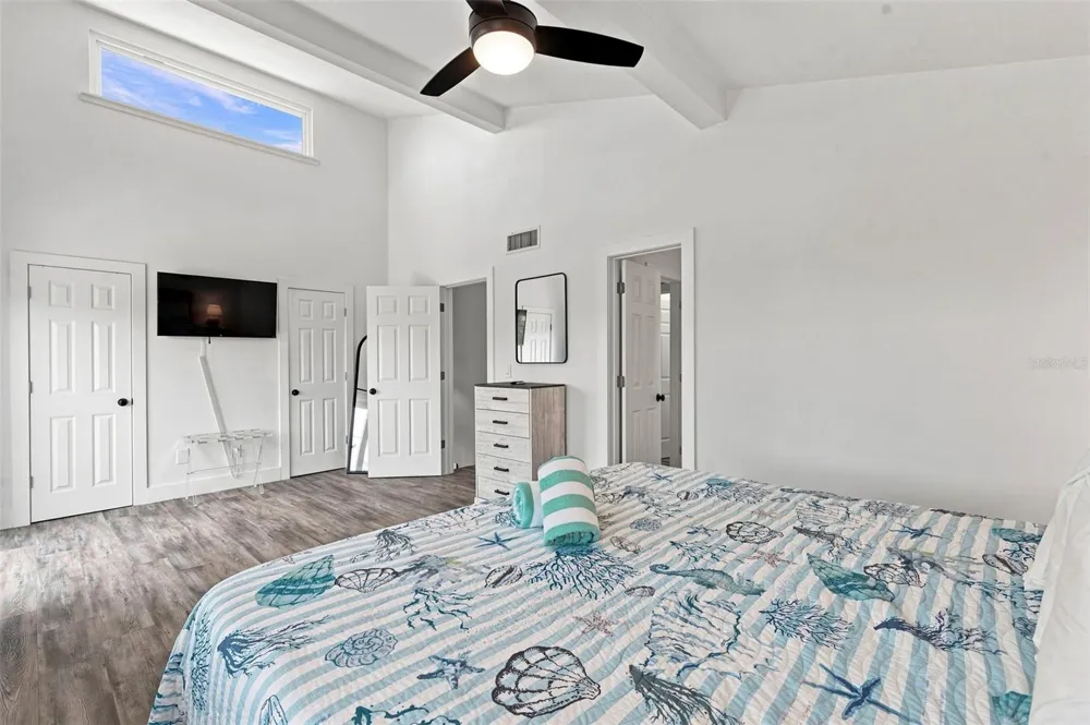 113 4TH AVENUE St Pete Beach, FL 33706