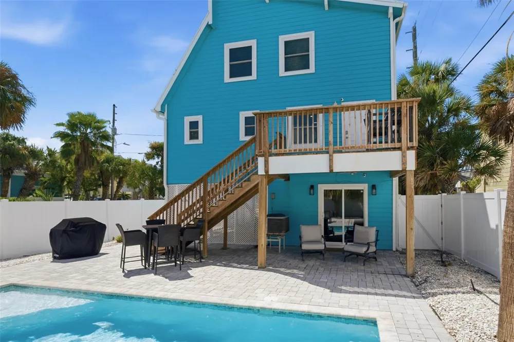 113 4TH AVENUE St Pete Beach, FL 33706