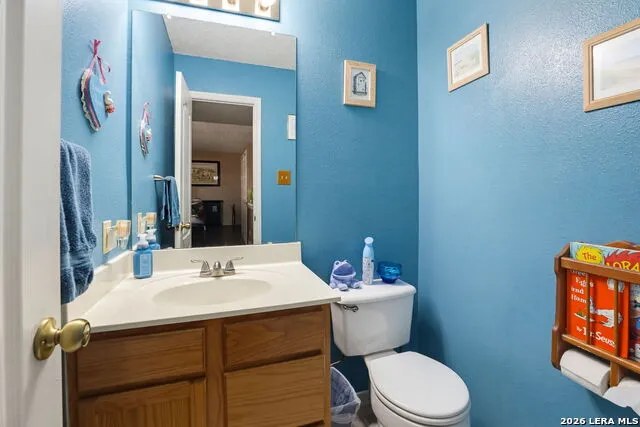 8643 Park Olympia Universal City, TX 78148