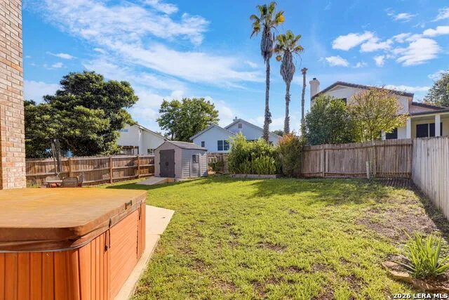 8643 Park Olympia Universal City, TX 78148