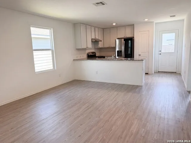 5829 TEXAS SPUR Seguin, TX 78155