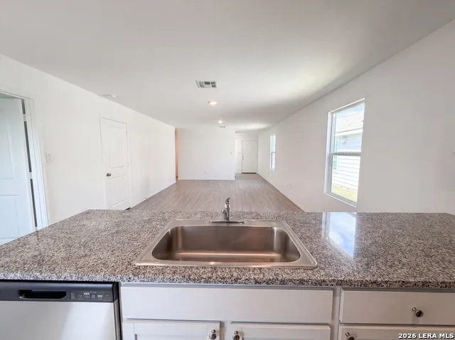 5829 TEXAS SPUR Seguin, TX 78155