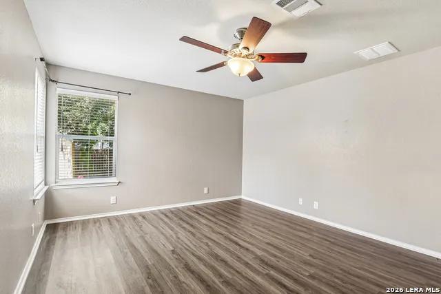 2535 FAYETTE DR New Braunfels, TX 78130