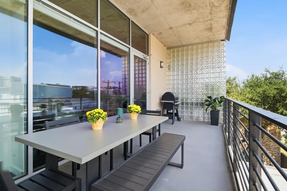3030 Bryan Street #309 Dallas, TX 75204