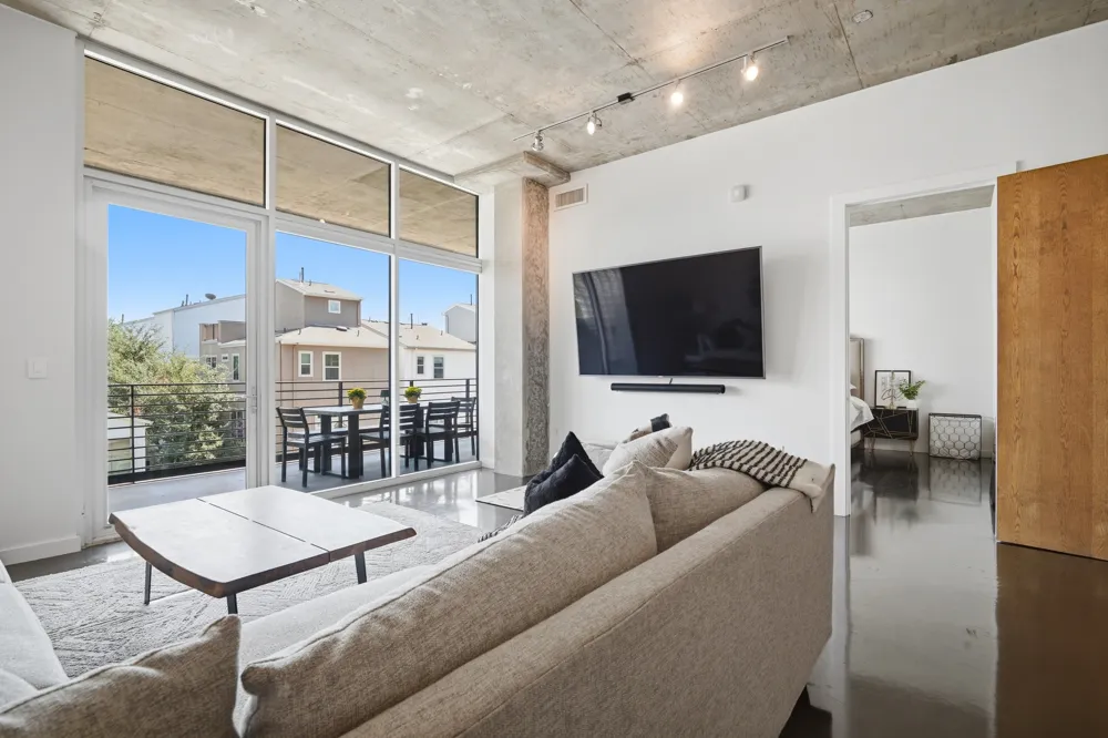 3030 Bryan Street #309 Dallas, TX 75204