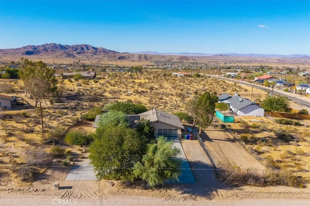 61676 Pueblo Trail Joshua Tree, CA 92252