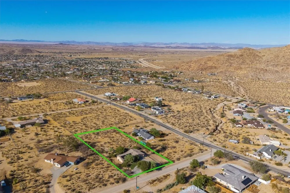 61676 Pueblo Trail Joshua Tree, CA 92252