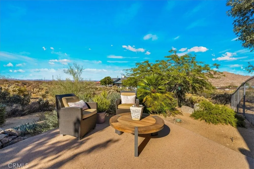 61676 Pueblo Trail Joshua Tree, CA 92252