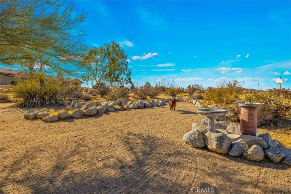 61676 Pueblo Trail Joshua Tree, CA 92252