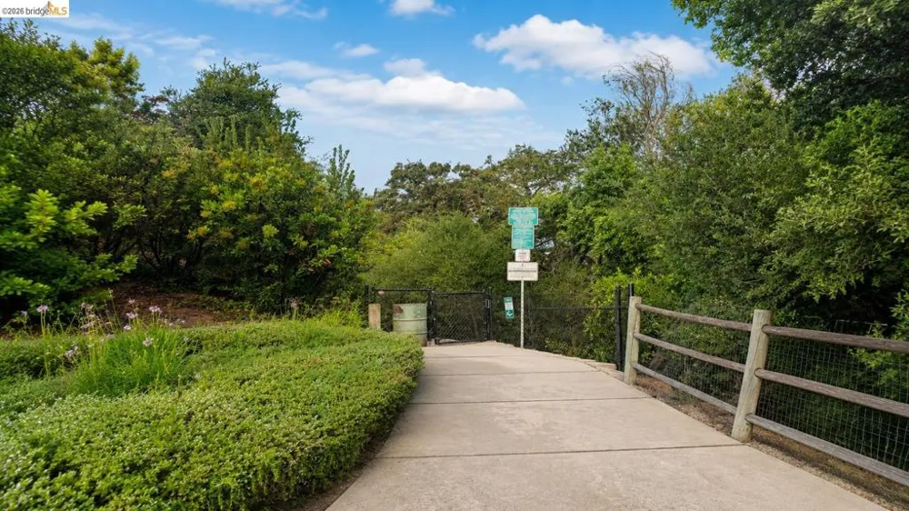 7634 buckeye ct Dublin, CA 94568