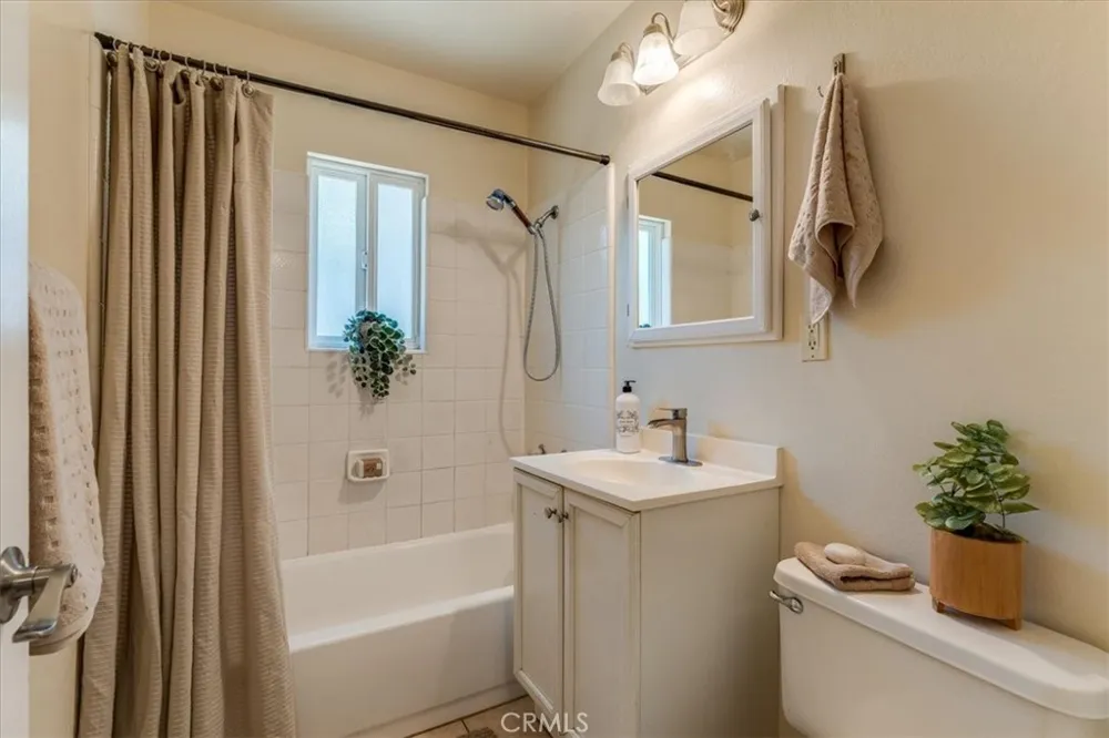 7255 Navajoa Atascadero, CA 93422