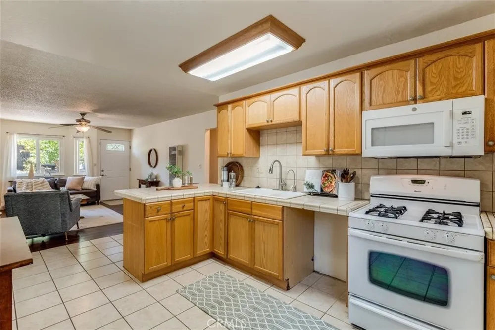 7255 Navajoa Atascadero, CA 93422