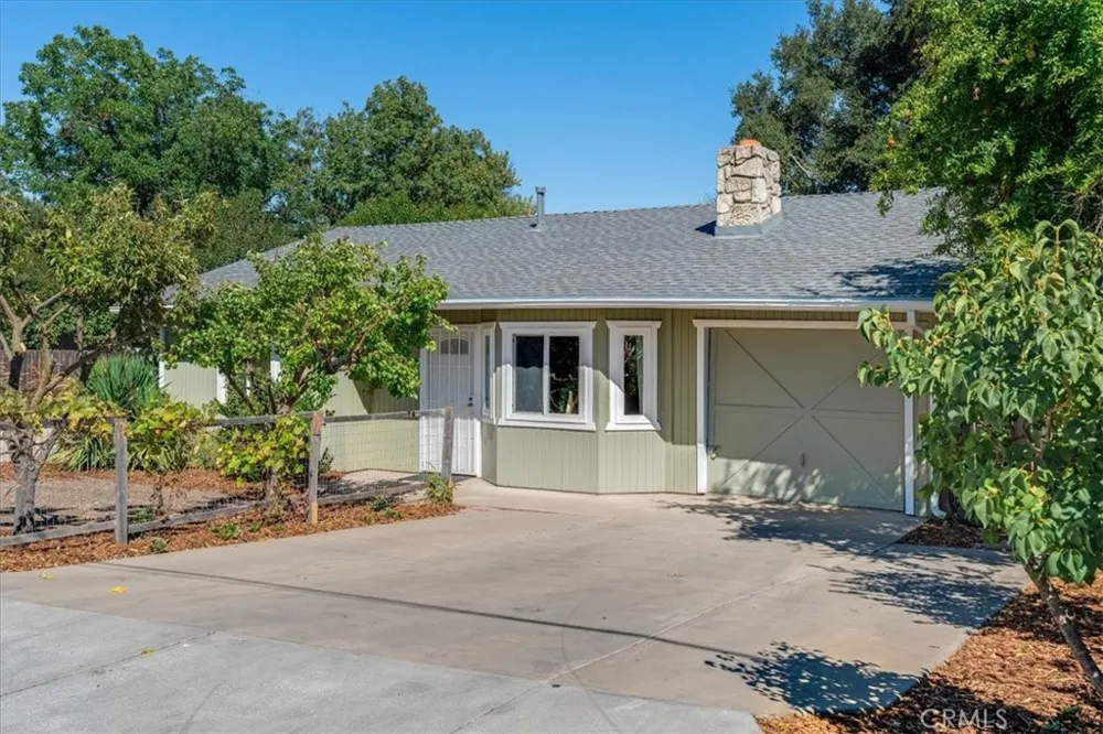 7255 Navajoa Atascadero, CA 93422