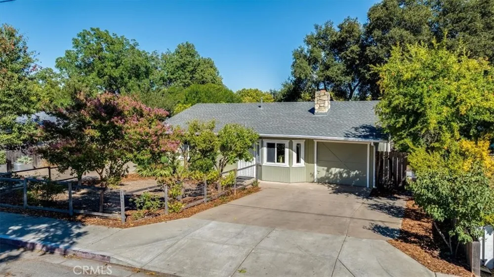 7255 Navajoa Atascadero, CA 93422