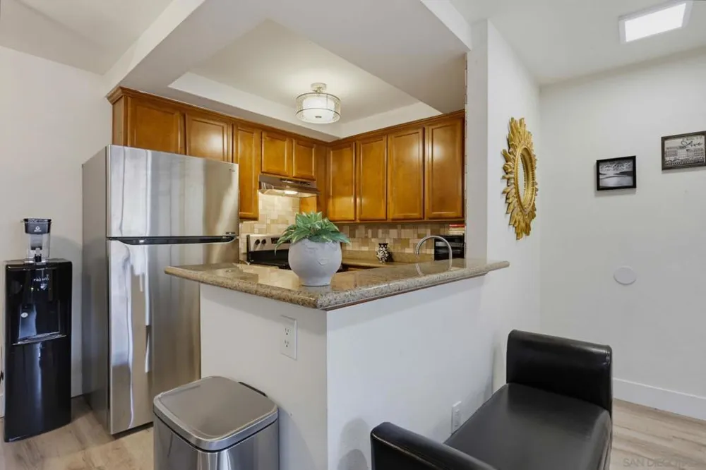 432 Edgehill Ln #3 Oceanside, CA 92054