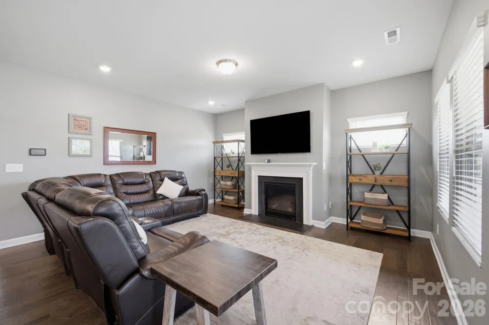 5281 Turtle Creek Drive Denver, NC 28037