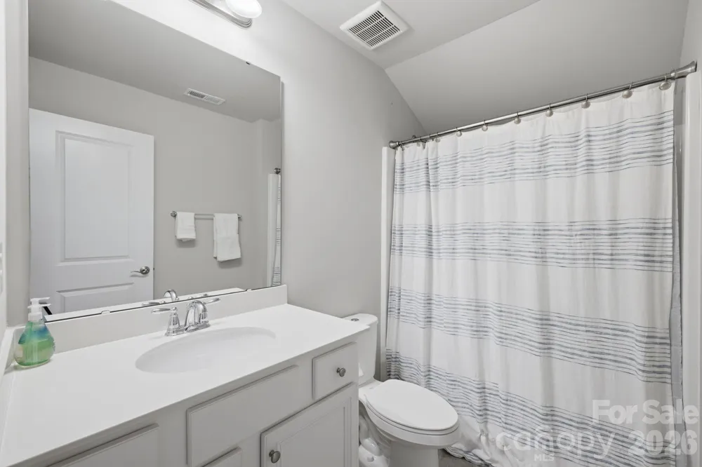 5281 Turtle Creek Drive Denver, NC 28037