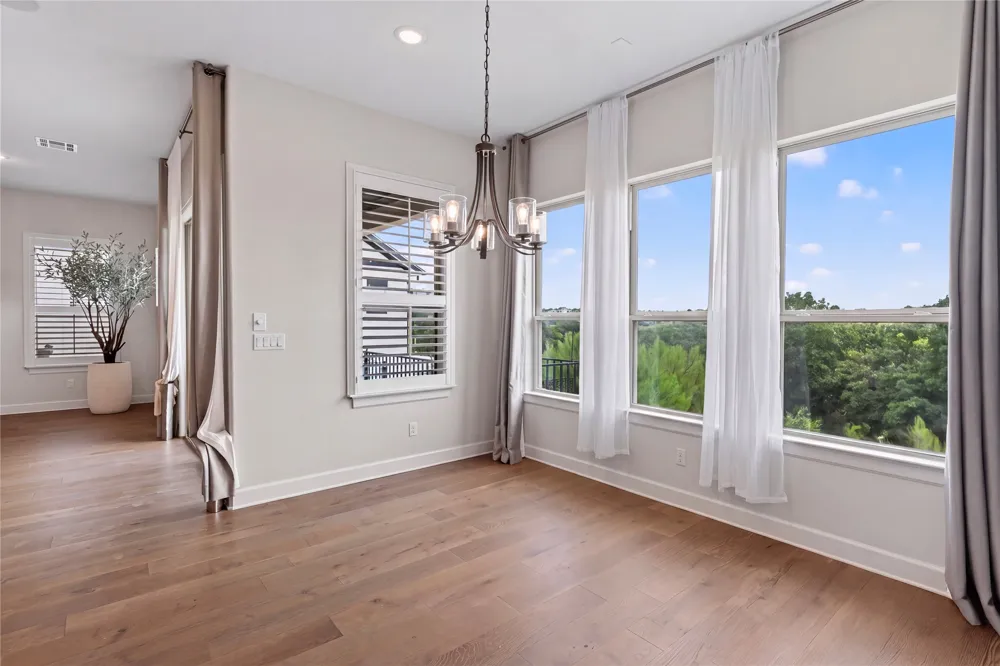 2000 Mazarro Drive Leander, TX 78641