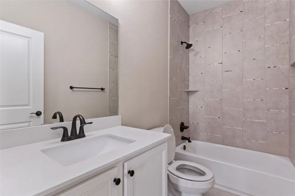 2000 Mazarro Drive Leander, TX 78641