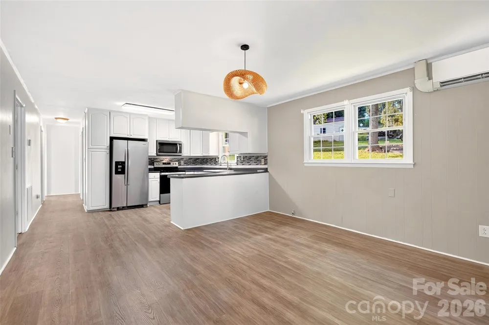 2406 Nix Creek Road Marion, NC 28752