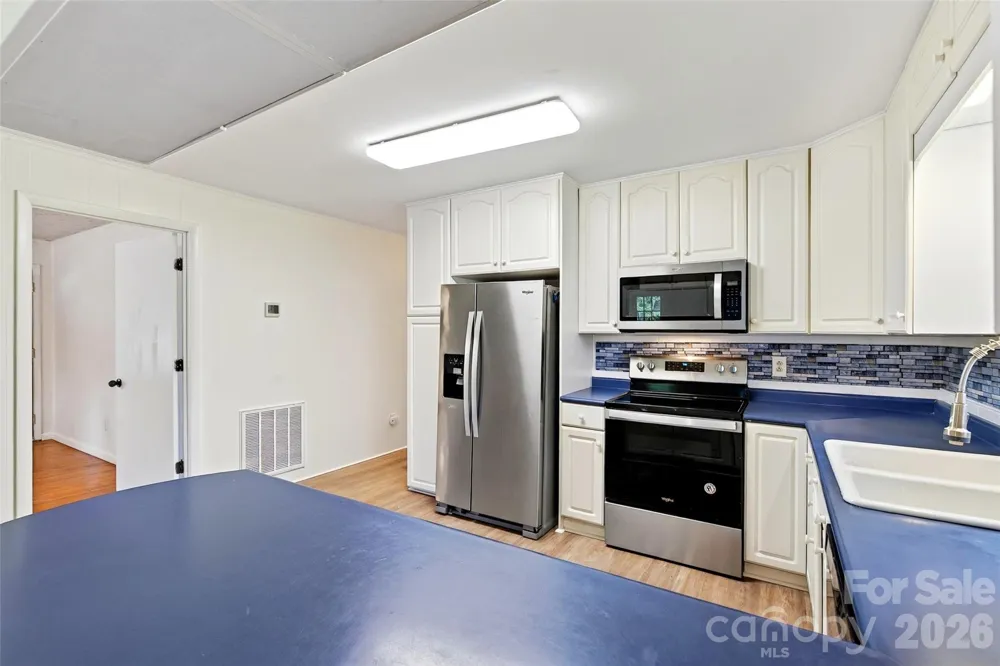 2406 Nix Creek Road Marion, NC 28752