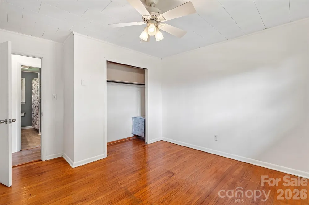 2406 Nix Creek Road Marion, NC 28752