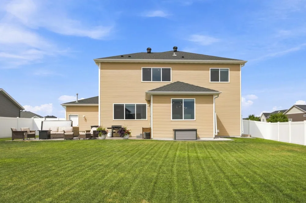 3606 Cordova Loop S Fargo, ND 58104