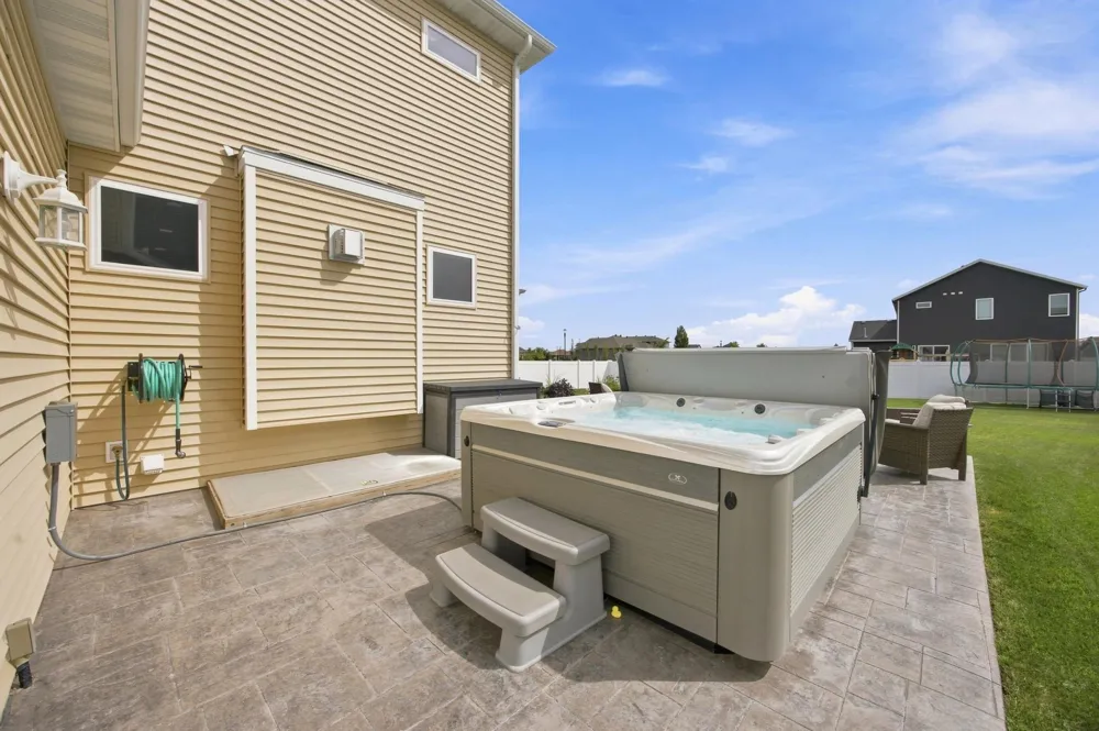 3606 Cordova Loop S Fargo, ND 58104