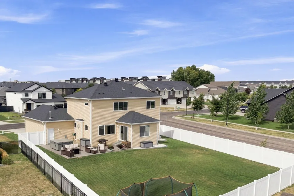 3606 Cordova Loop S Fargo, ND 58104