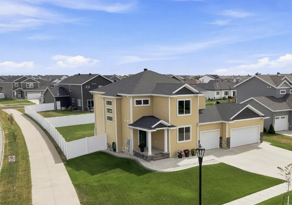 3606 Cordova Loop S Fargo, ND 58104