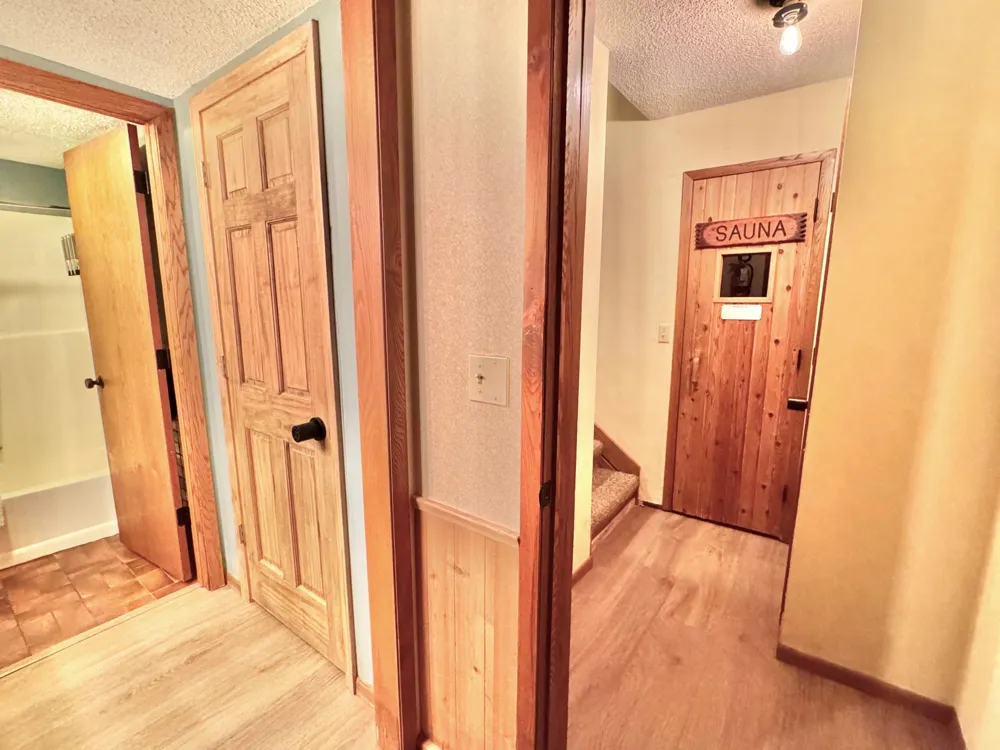 527 Moose Mountain Drive Lutsen, MN 55615
