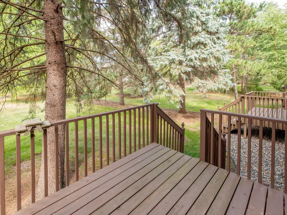 1883 County Road E E White Bear Lake, MN 55110