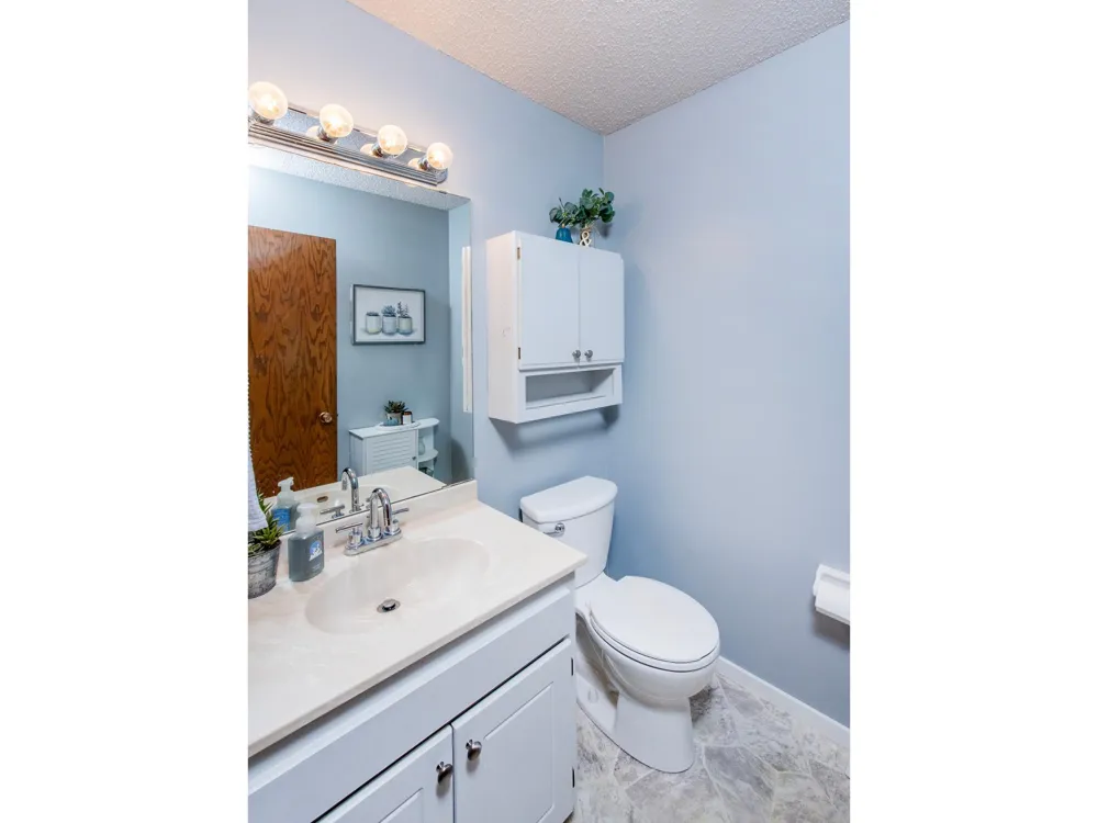 1883 County Road E E White Bear Lake, MN 55110