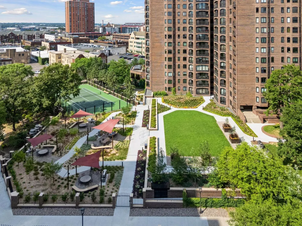 1201 Yale Place #1110 Minneapolis, MN 55403