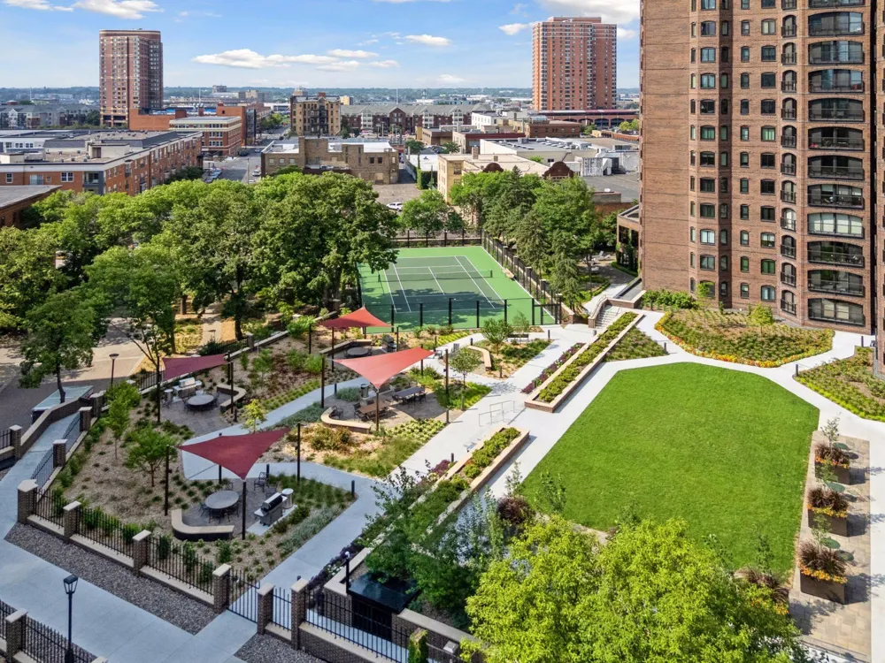 1201 Yale Place #1110 Minneapolis, MN 55403