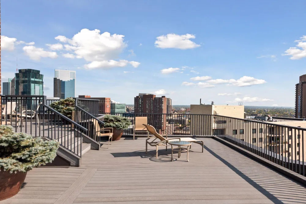 1201 Yale Place #1110 Minneapolis, MN 55403