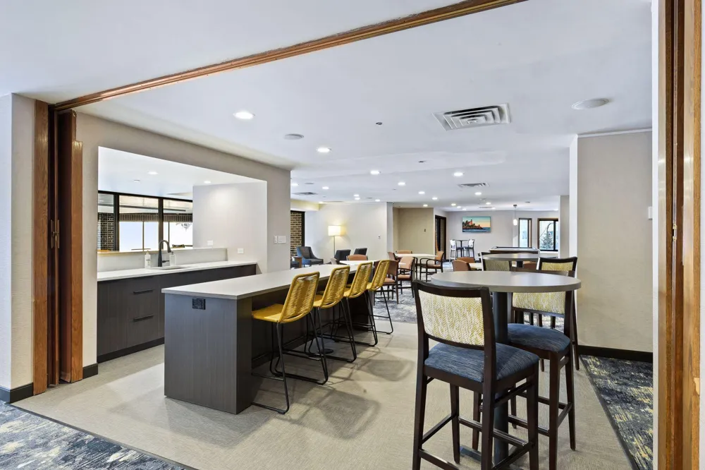 1201 Yale Place #1110 Minneapolis, MN 55403