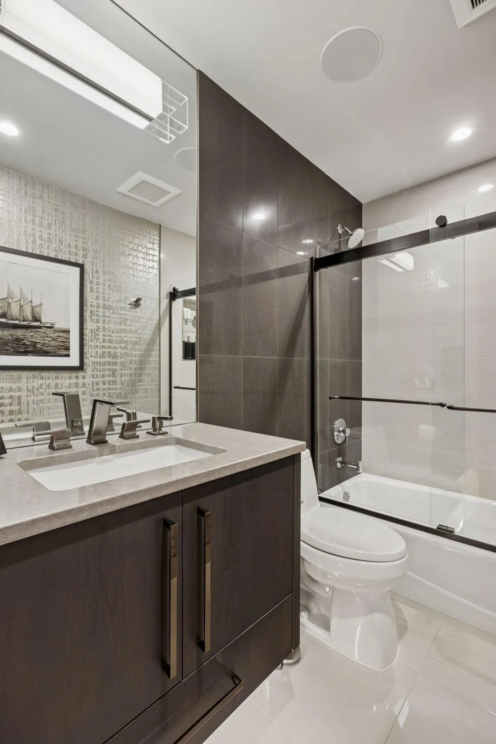 1201 Yale Place #1110 Minneapolis, MN 55403