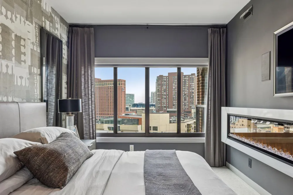 1201 Yale Place #1110 Minneapolis, MN 55403