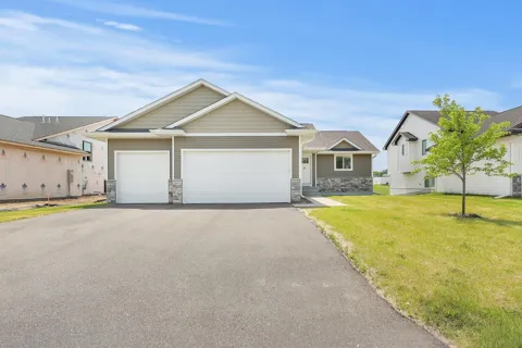 9991 14th Circle NE