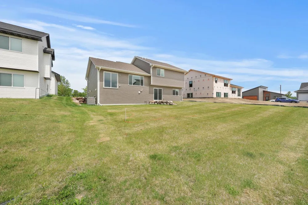 9991 14th Circle NE Saint Michael, MN 55376