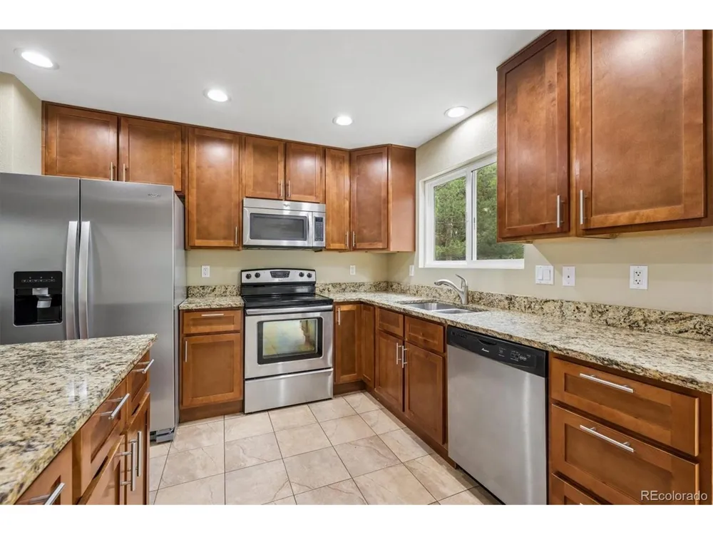 10668 W Ida Avenue Littleton, CO 80127
