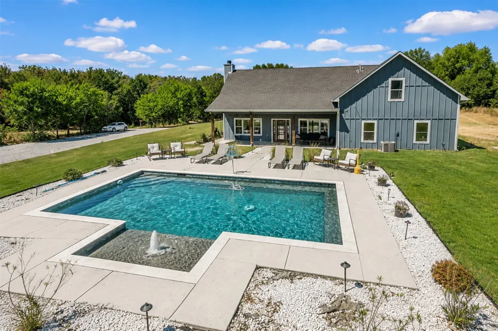 3740 County Road 494 Princeton, TX 75407