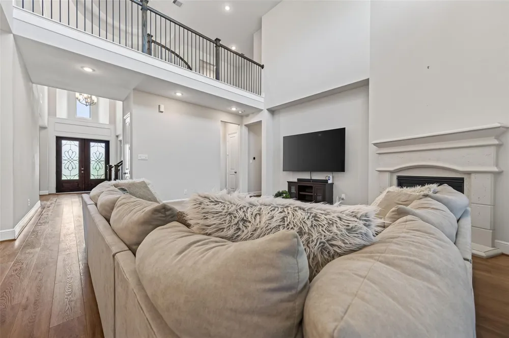 12802 Palomino Lake Circle Cypress, TX 77429