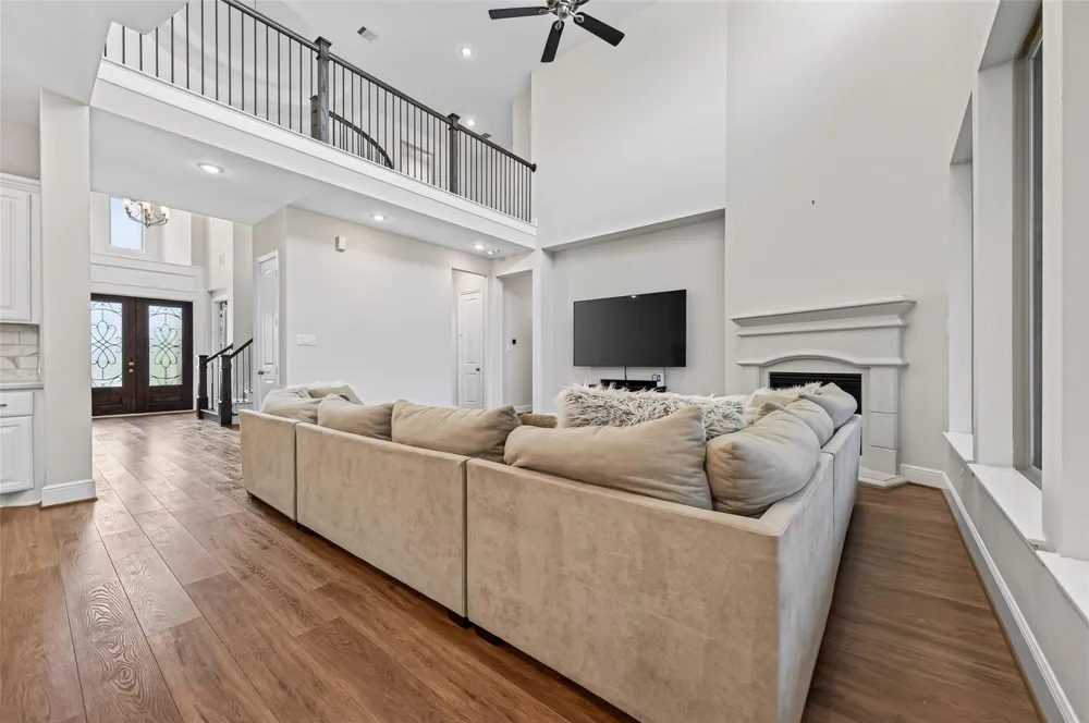 12802 Palomino Lake Circle Cypress, TX 77429