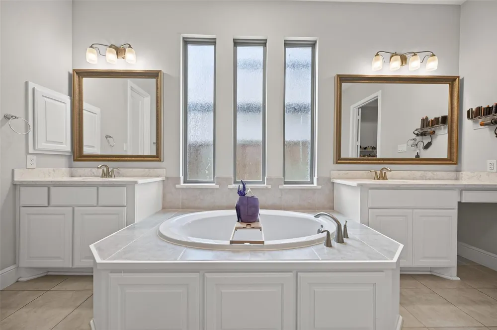 12802 Palomino Lake Circle Cypress, TX 77429