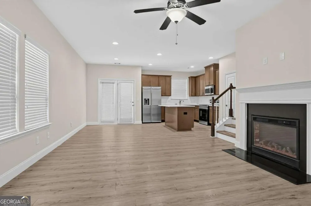 4933 Longview WALK Decatur, GA 30035