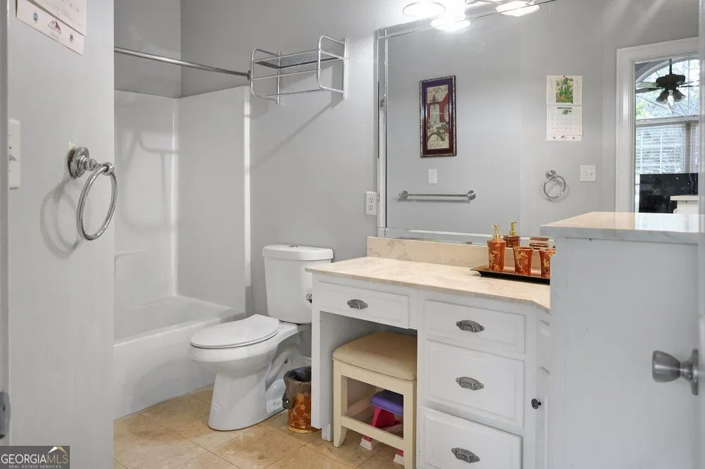 107 Cedar Pond RD Hartwell, GA 30643