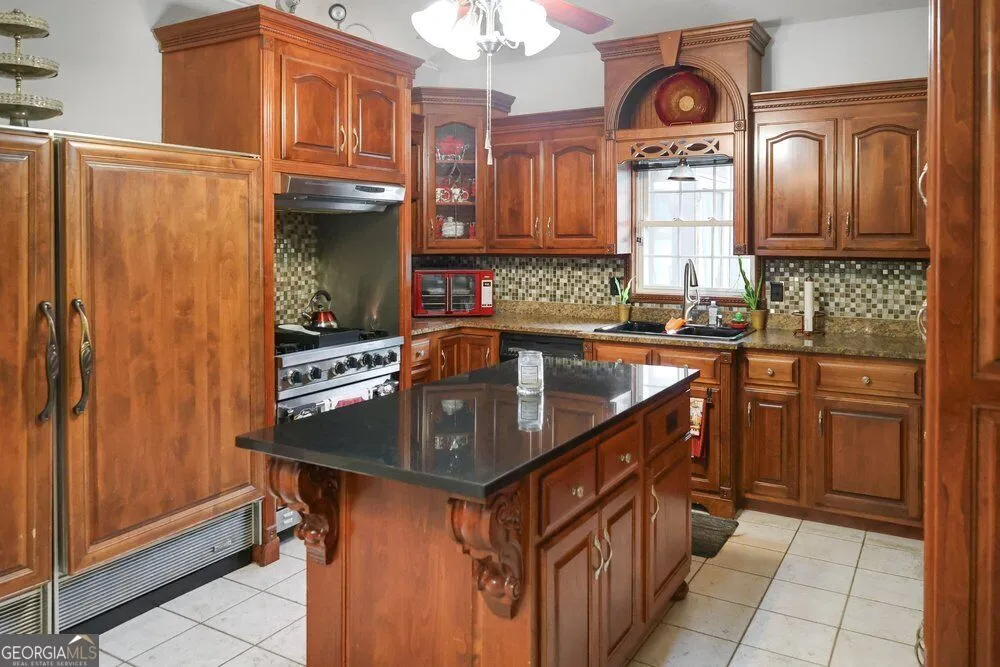 107 Cedar Pond RD Hartwell, GA 30643