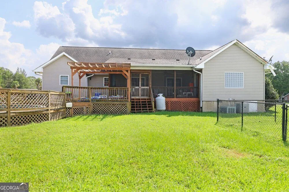 107 Cedar Pond RD Hartwell, GA 30643